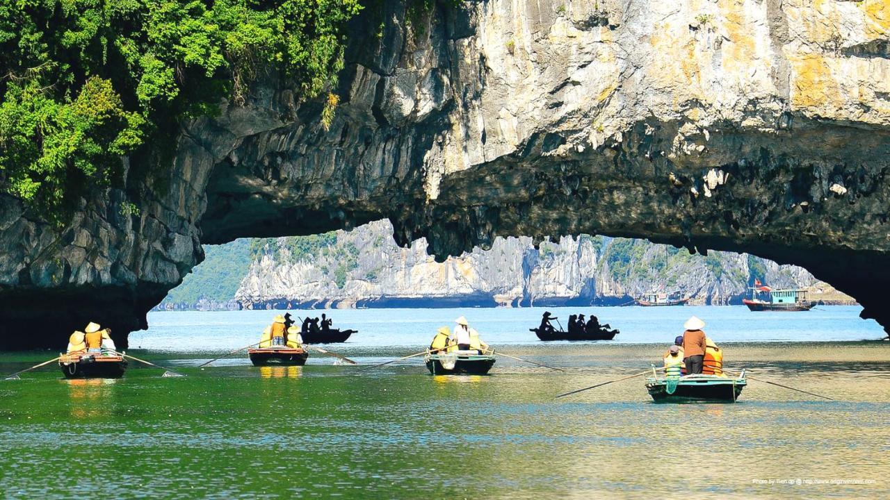 Khách sạn Alex Hotel Ha Long Exterior foto
